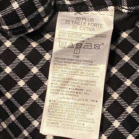 Capris pants - Picture 8 of 9